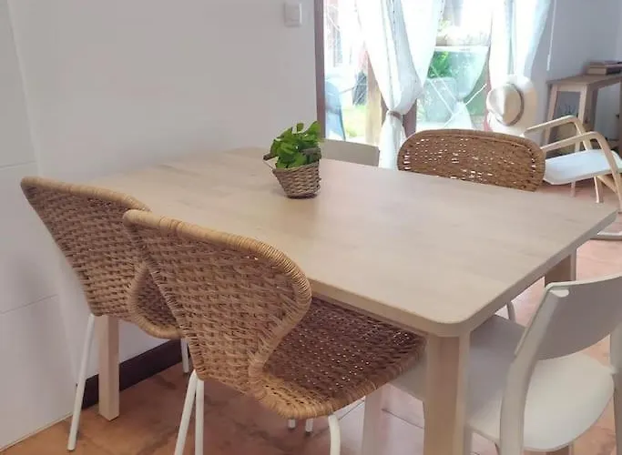 Dormirse En Laureles Novales